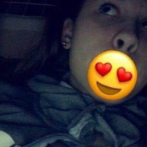 Meet your Posher, Leah